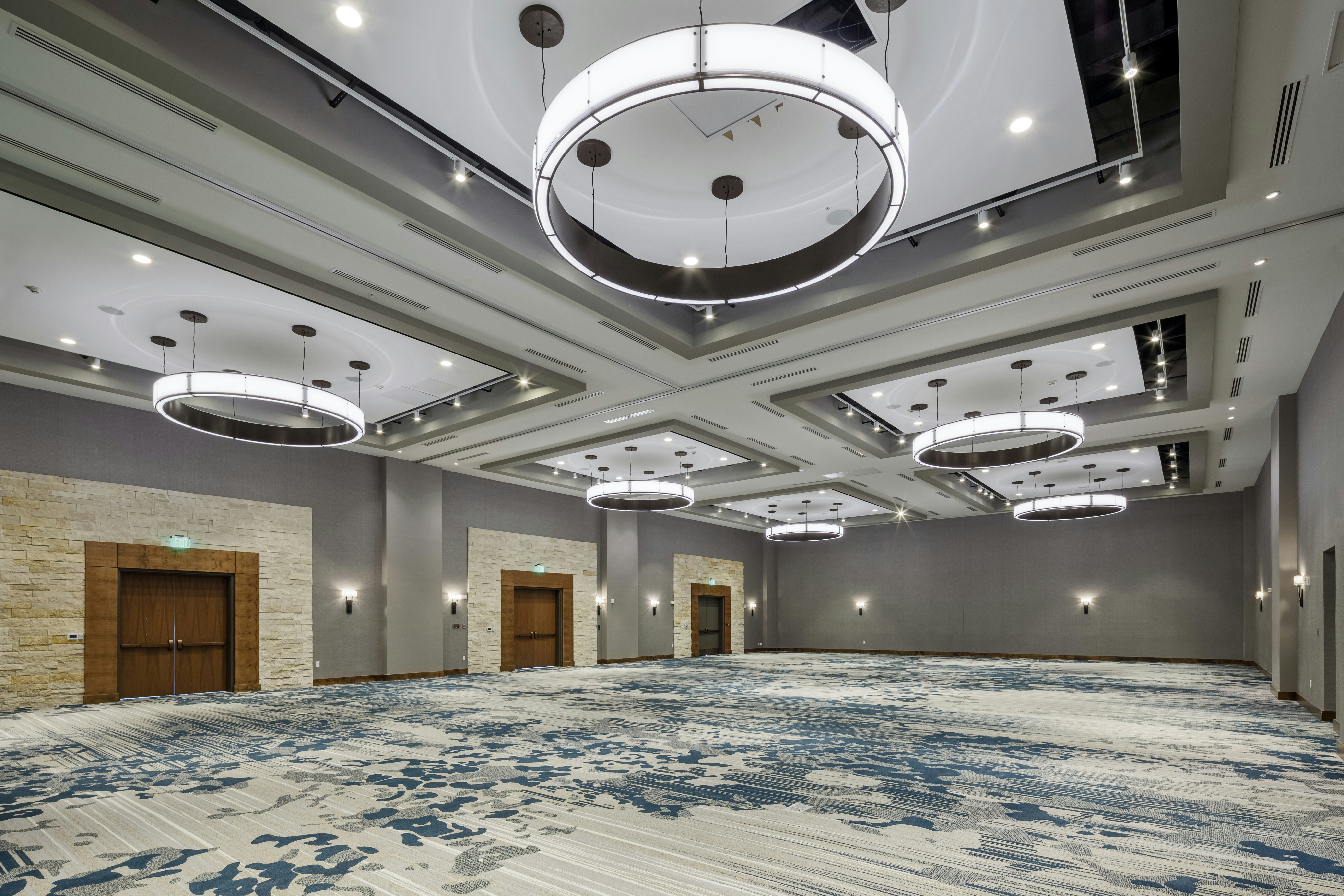 The Bevy Hotel Boerne A Doubletree By Hilton 5/46