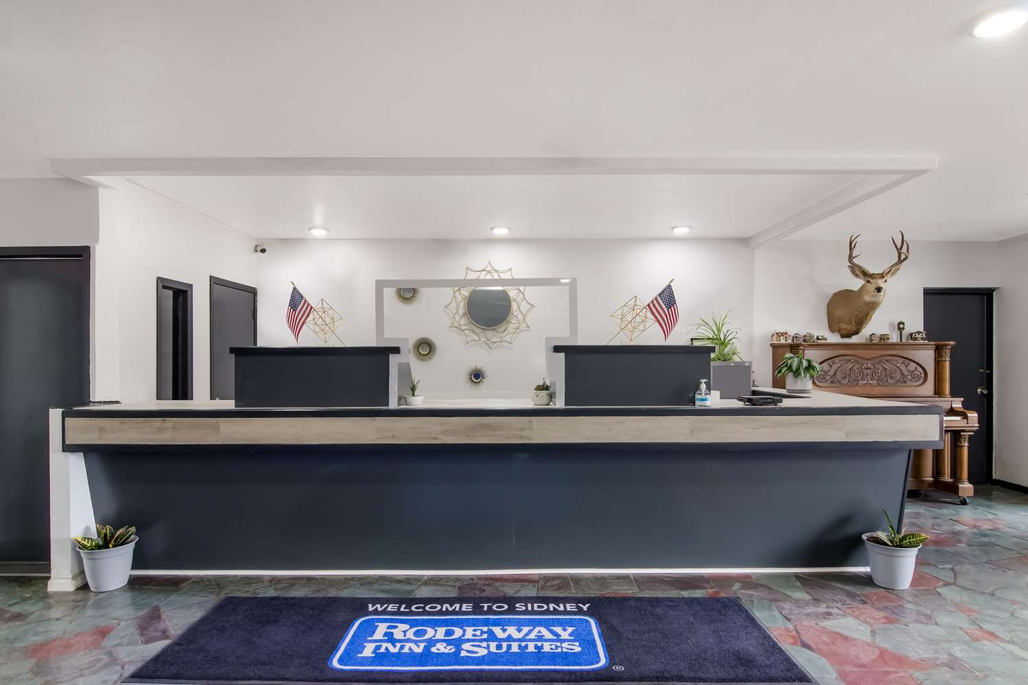 Rodeway Inn & Suites Sidney Historic Downtown I-80 8/25