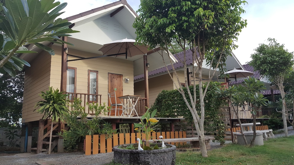 Bansuan Inthanon Resort 12/50