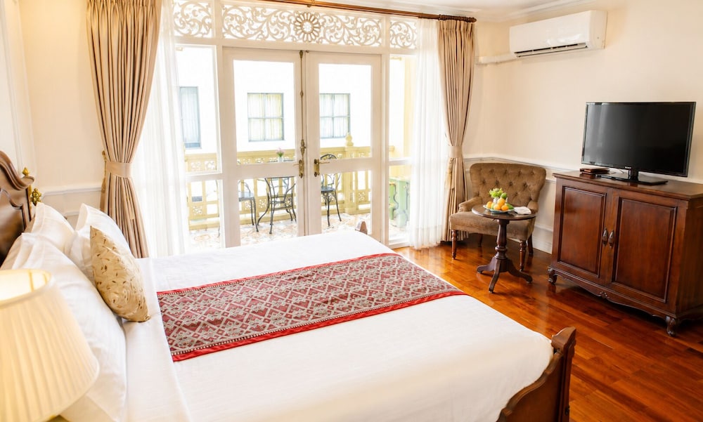 Heritage, Premier, Double Bed