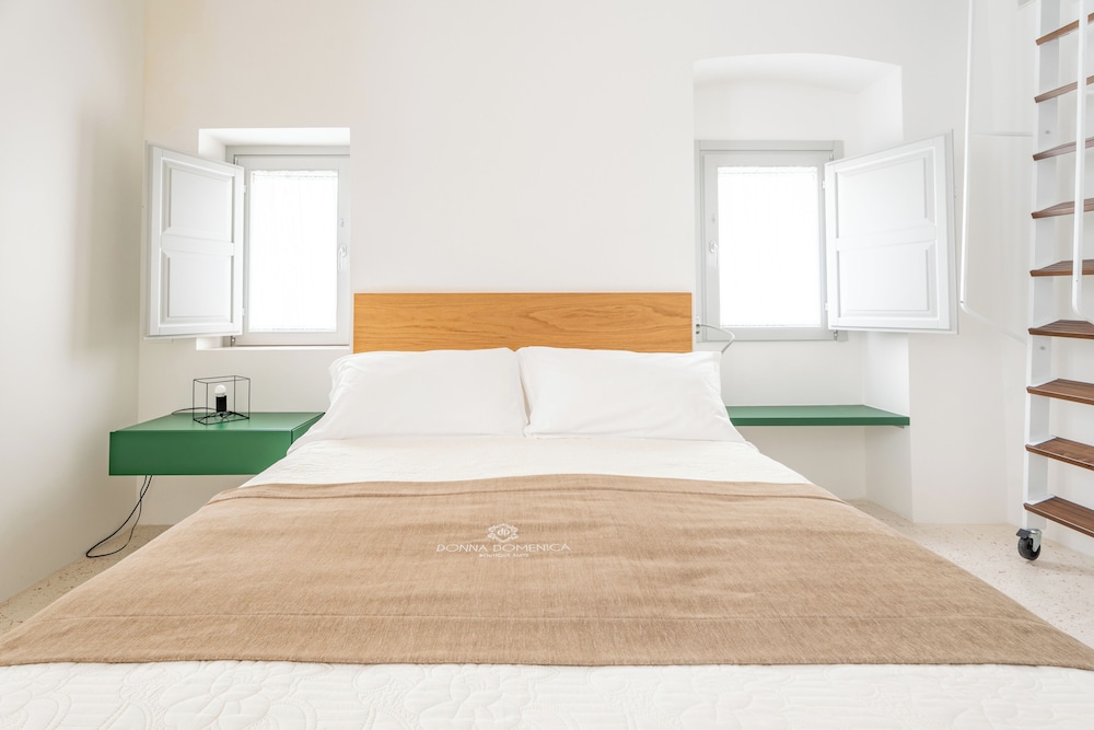 Donna Domenica Boutique Suites 17/50