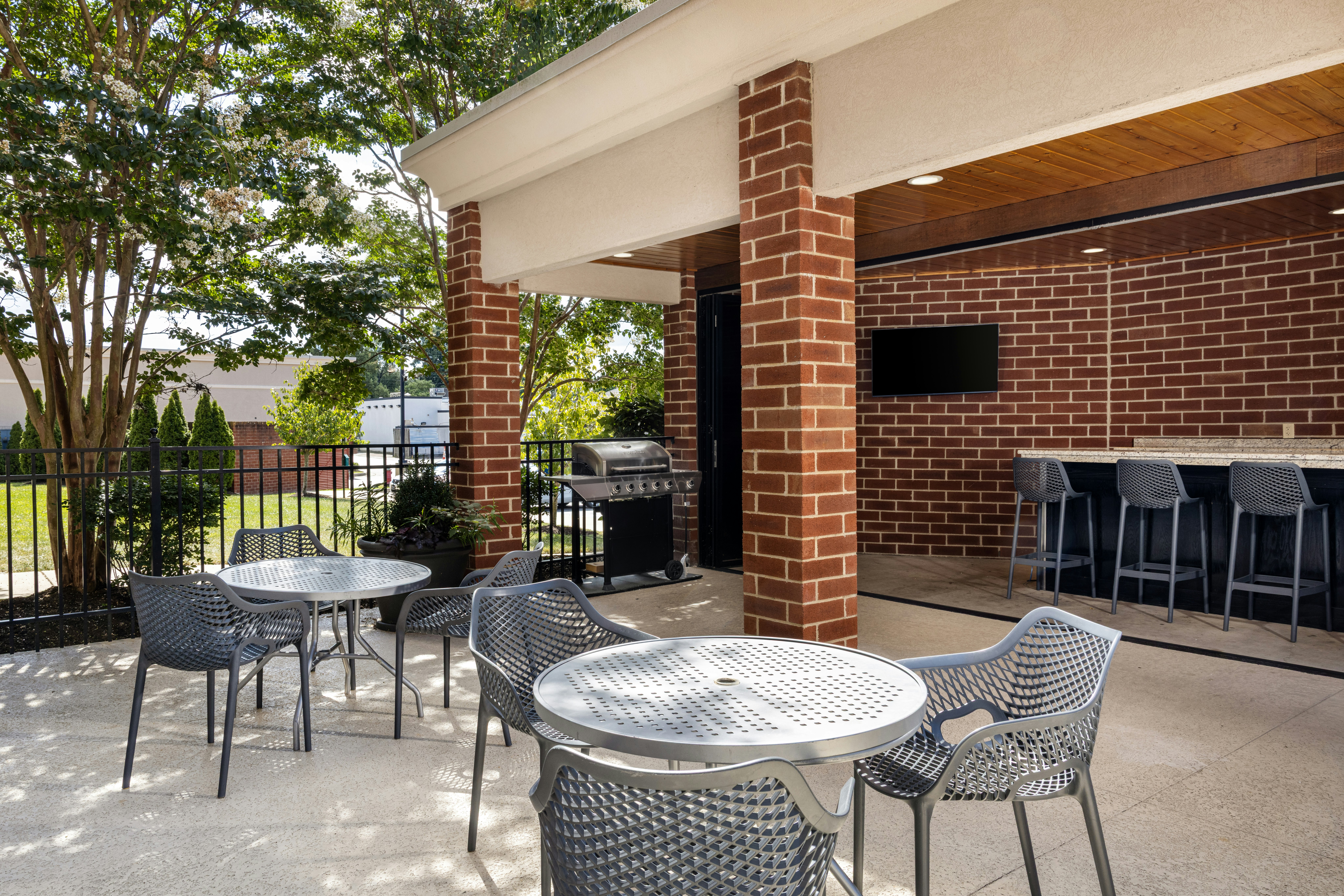 Hampton Inn Lexington Medical Center 23/34