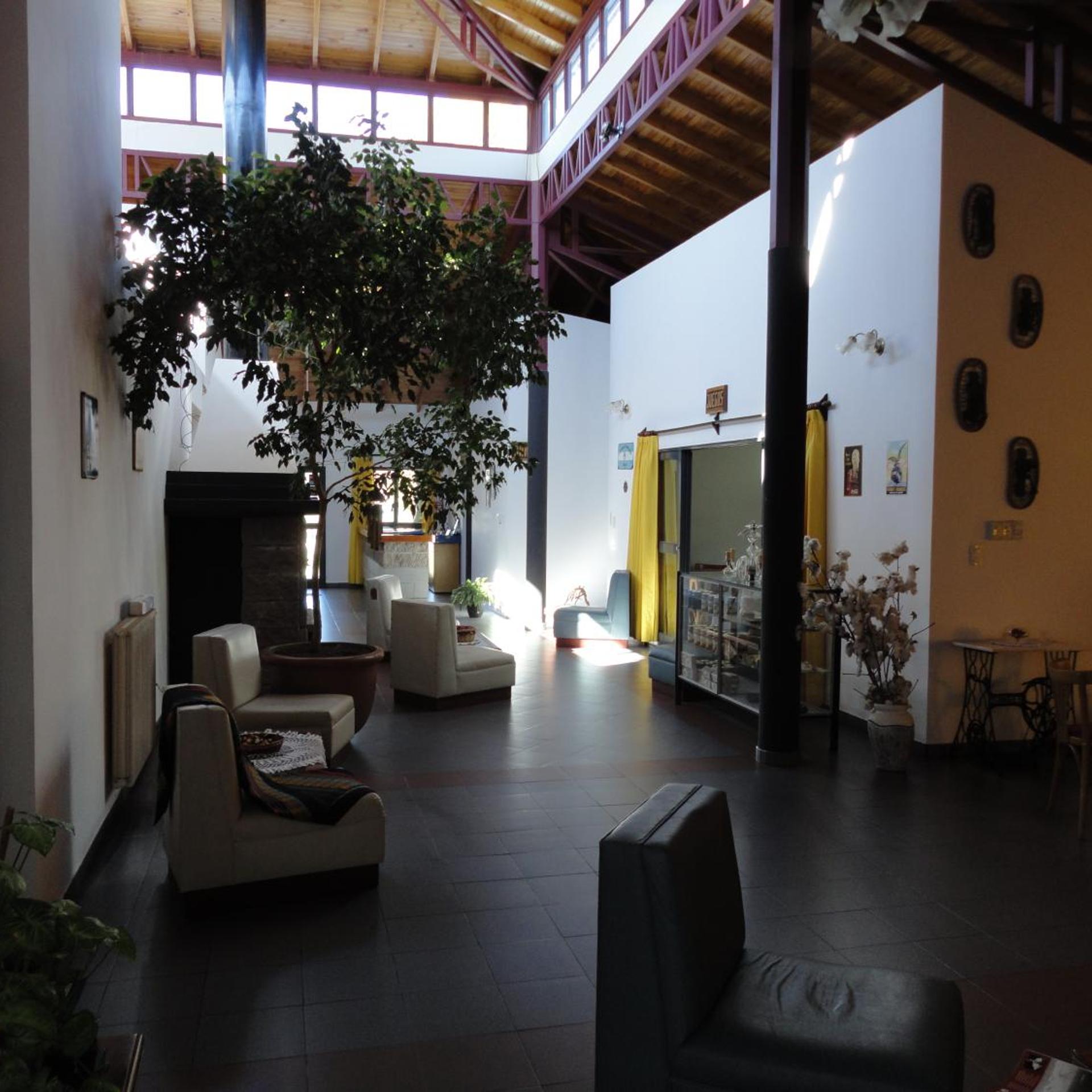 Hotel Lujan 24/41