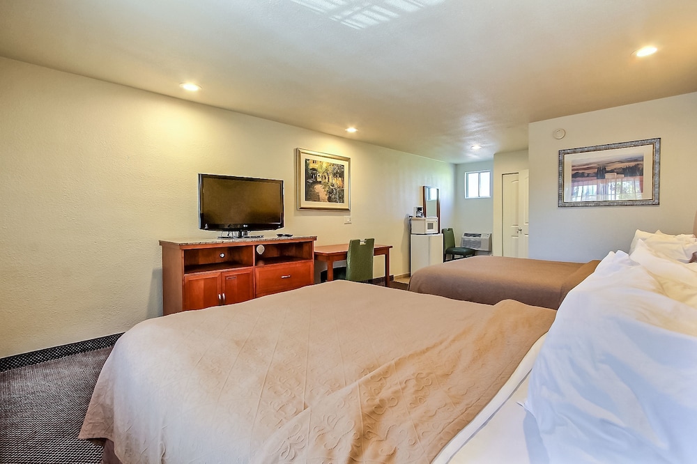 Quality Inn Santa Cruz Downtown Area 19/42