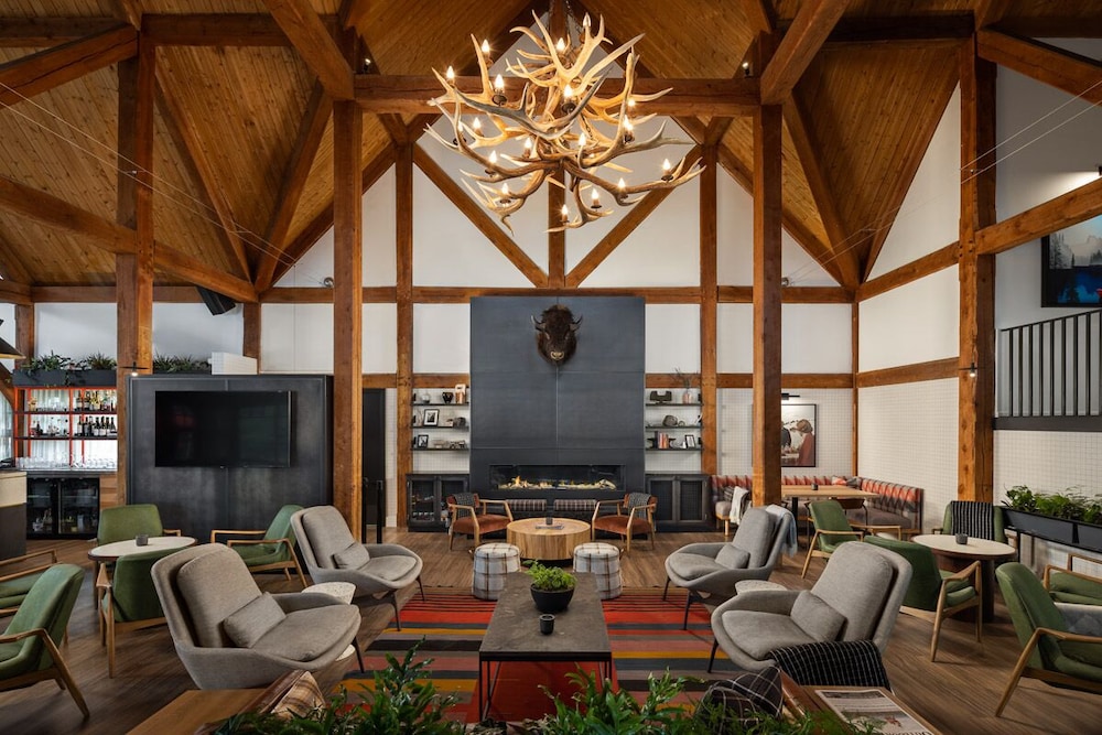 Buffalo Mountain Lodge 52/77