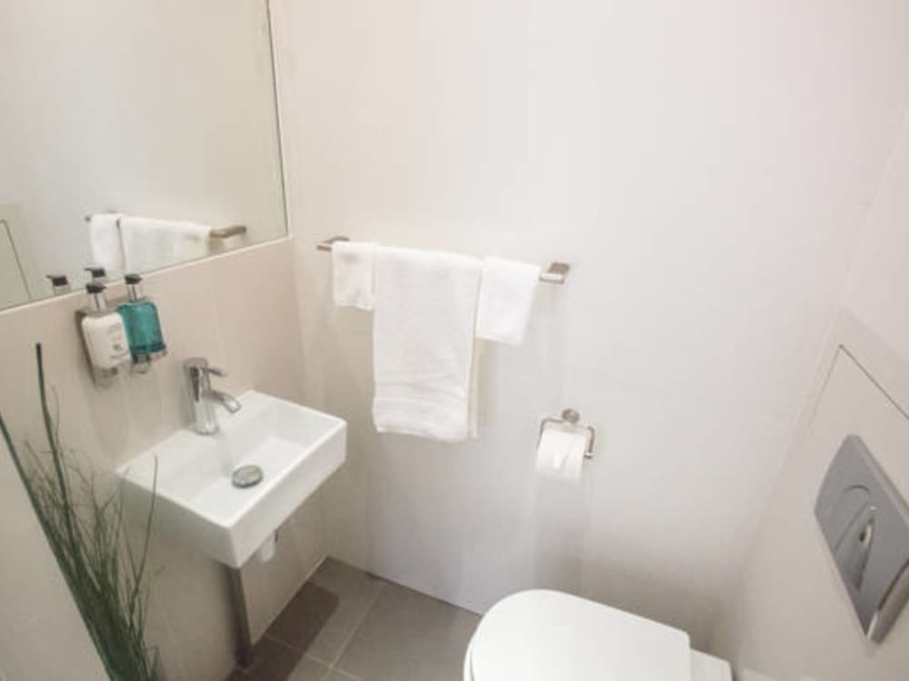 Room Home Stay 45/49