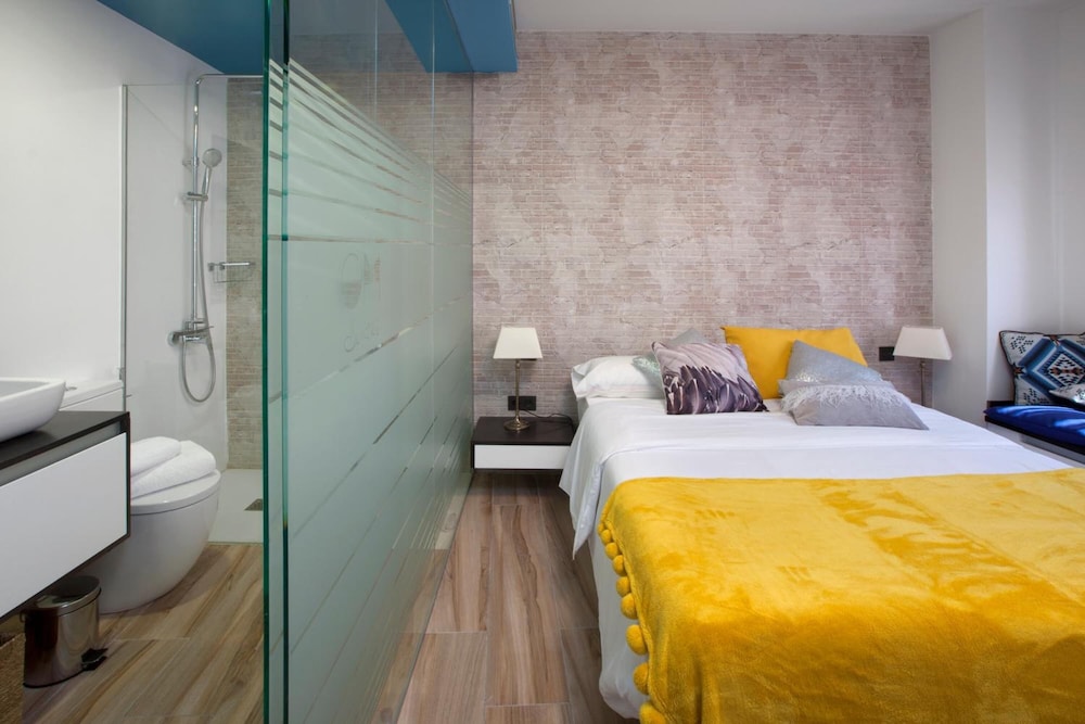 Gran Marina Suites 7/67