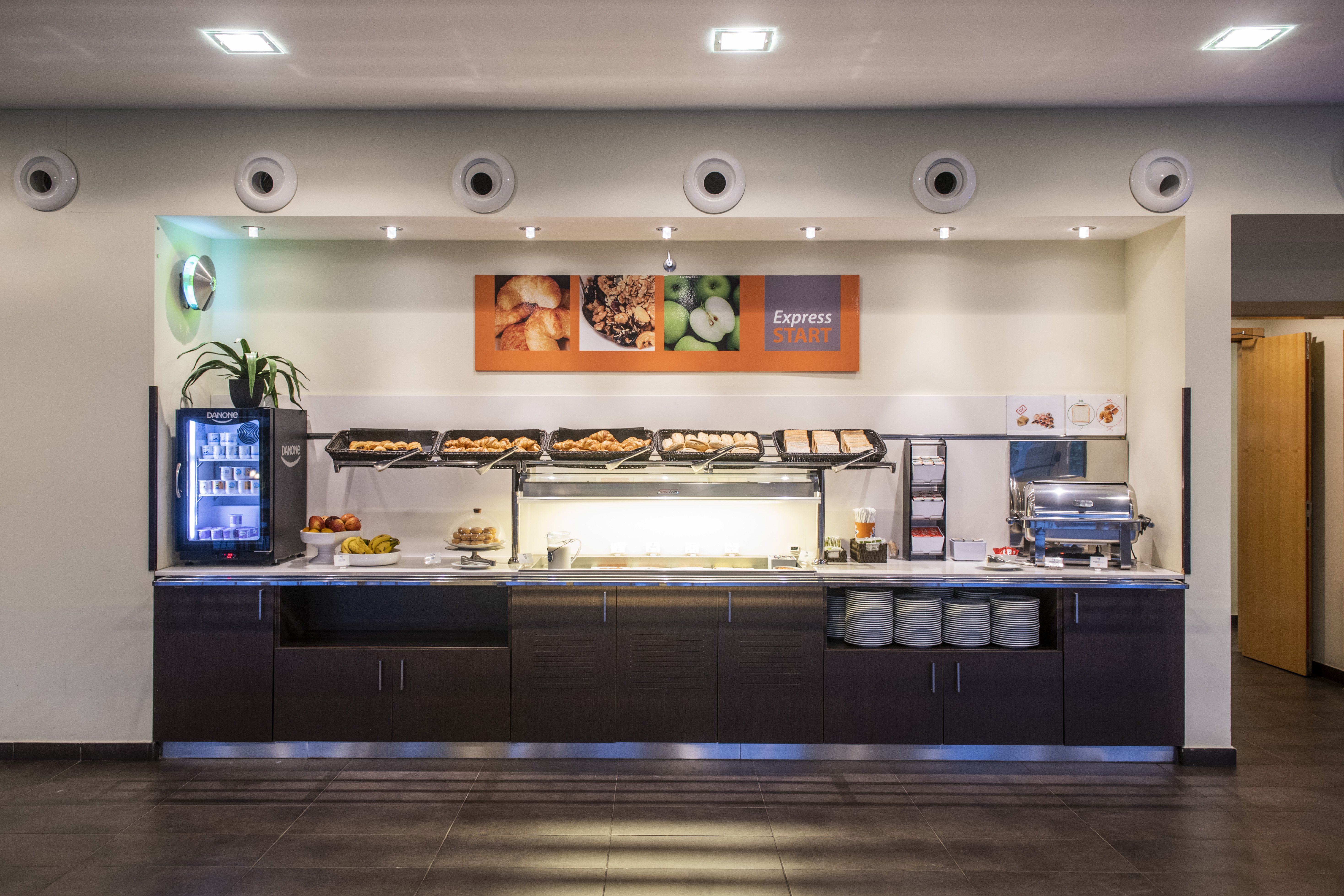 Holiday Inn Express Sant Cugat 11/60