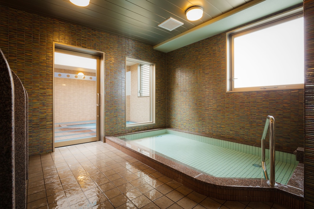 ホテル勝山プレミア 写真2