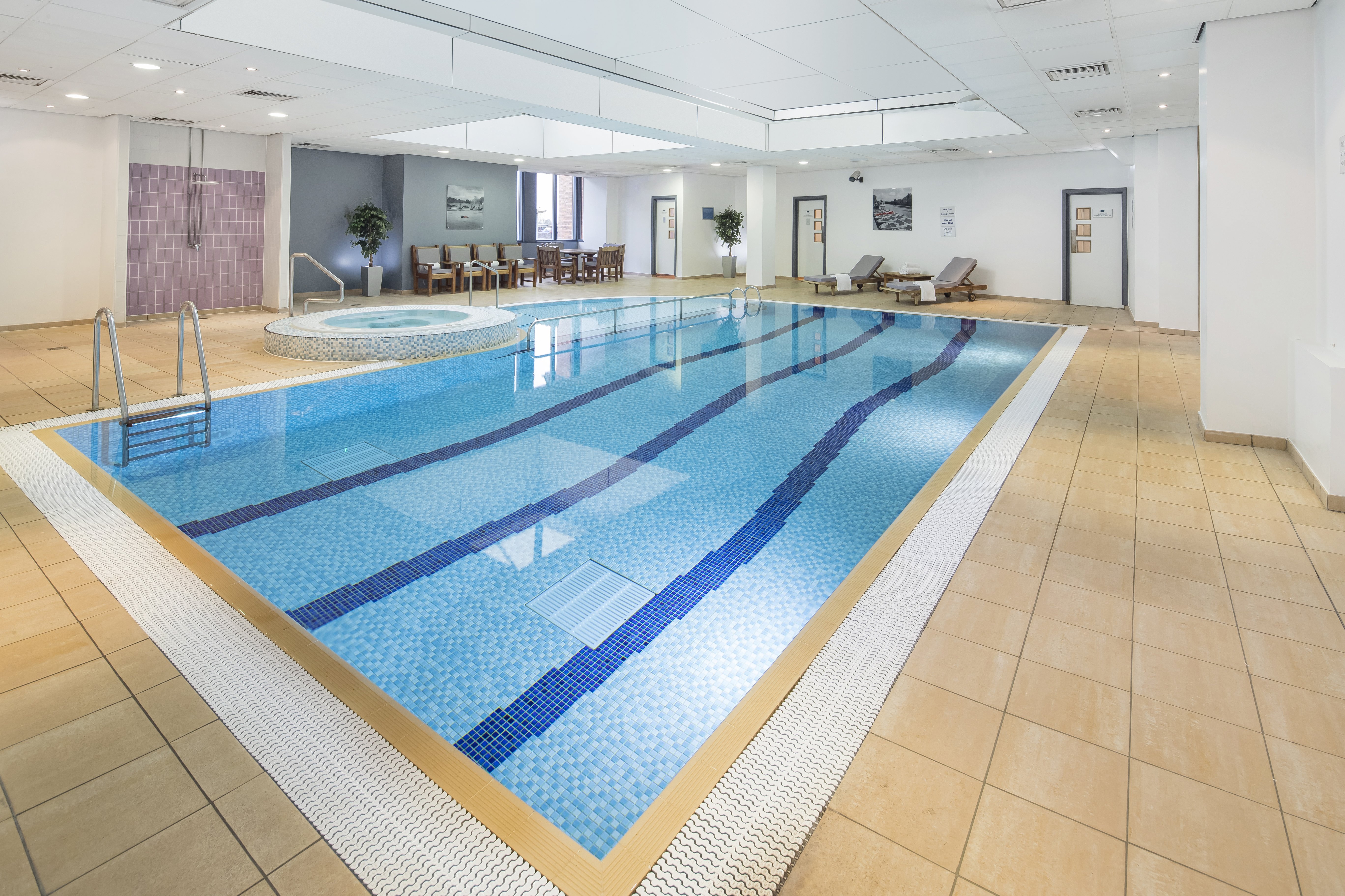 Crowne Plaza Chester 29/71