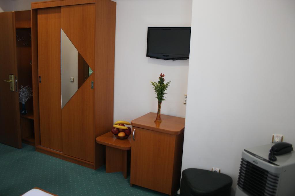 Hotel Sir Orhideea 40/47