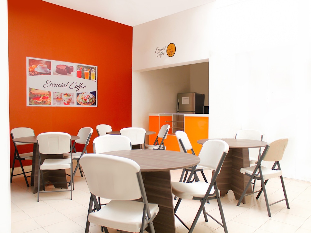 Oyo Hotel Plata 12/16