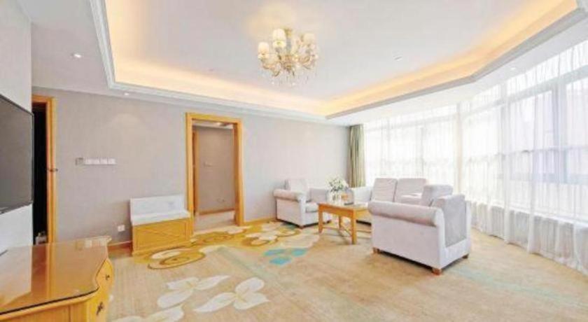 Vienna Hotel (Zhongshan Ancient Town Haizhou) 42/58