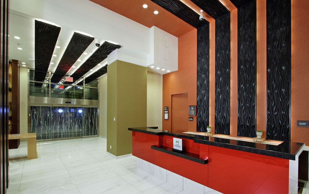 Hilton Garden Inn New York/Midtown Park Ave 6/51