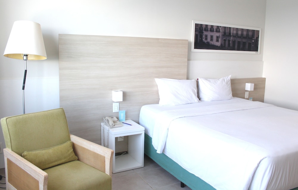 Mercure Salvador Rio Vermelho Hotel 18/75