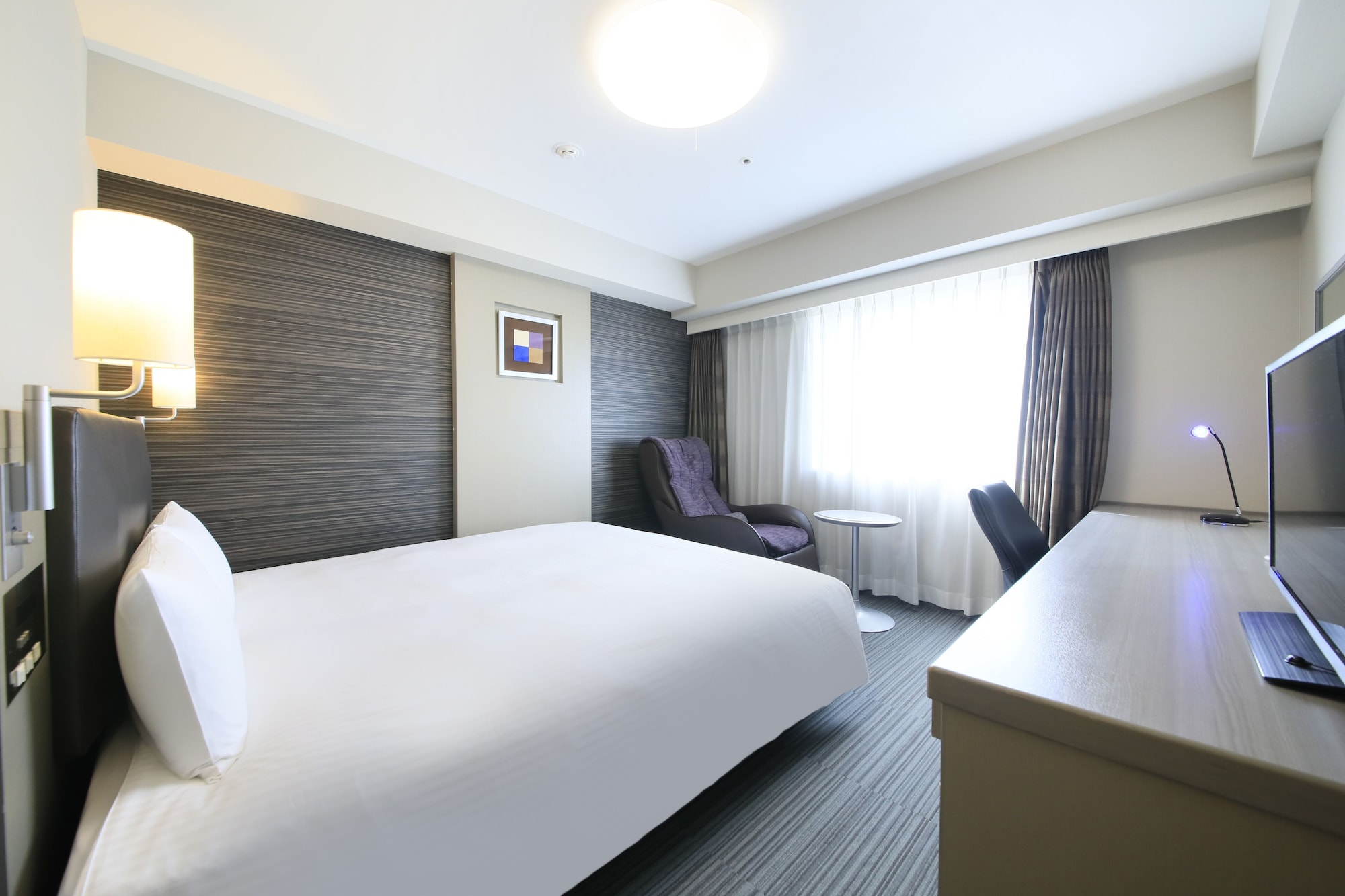 Moderate, Double Bed