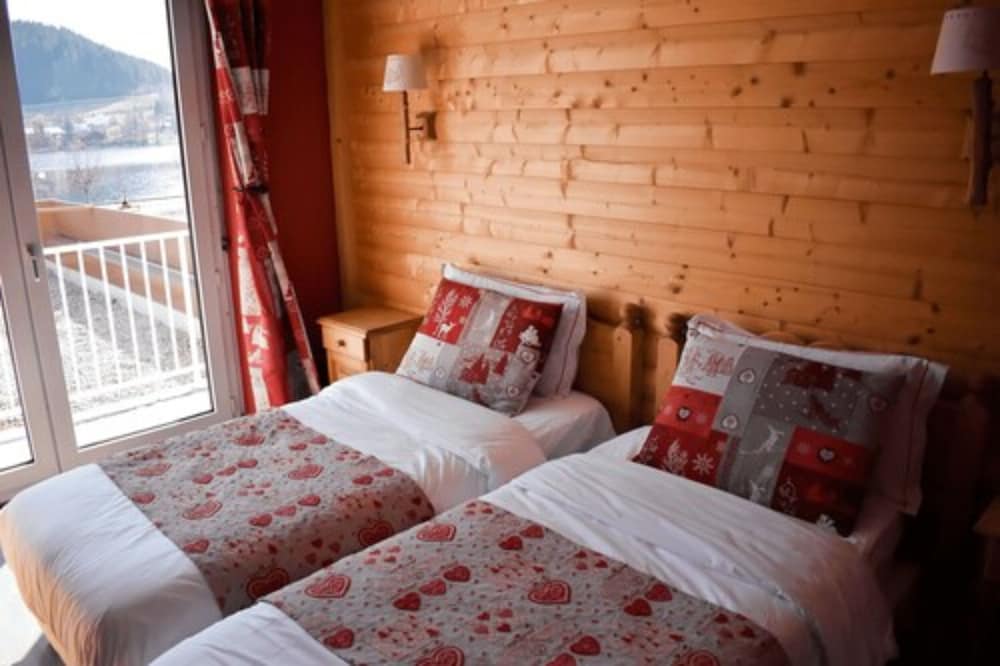 Logis Hotel Le Ptit Hotel Du Lac 2/30
