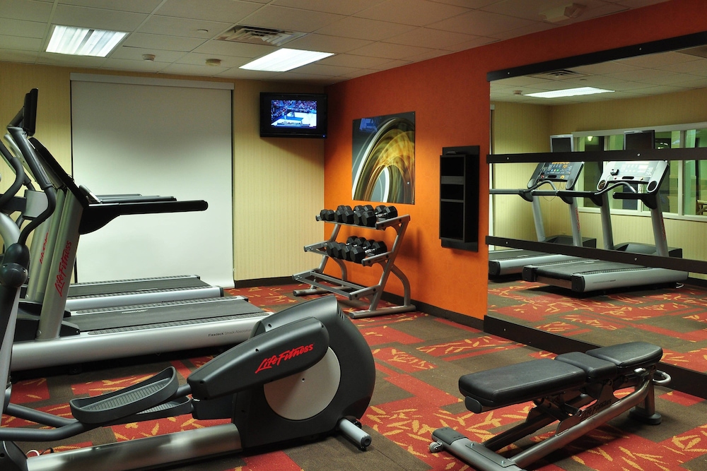 Courtyard by Marriott Kingston 23/50