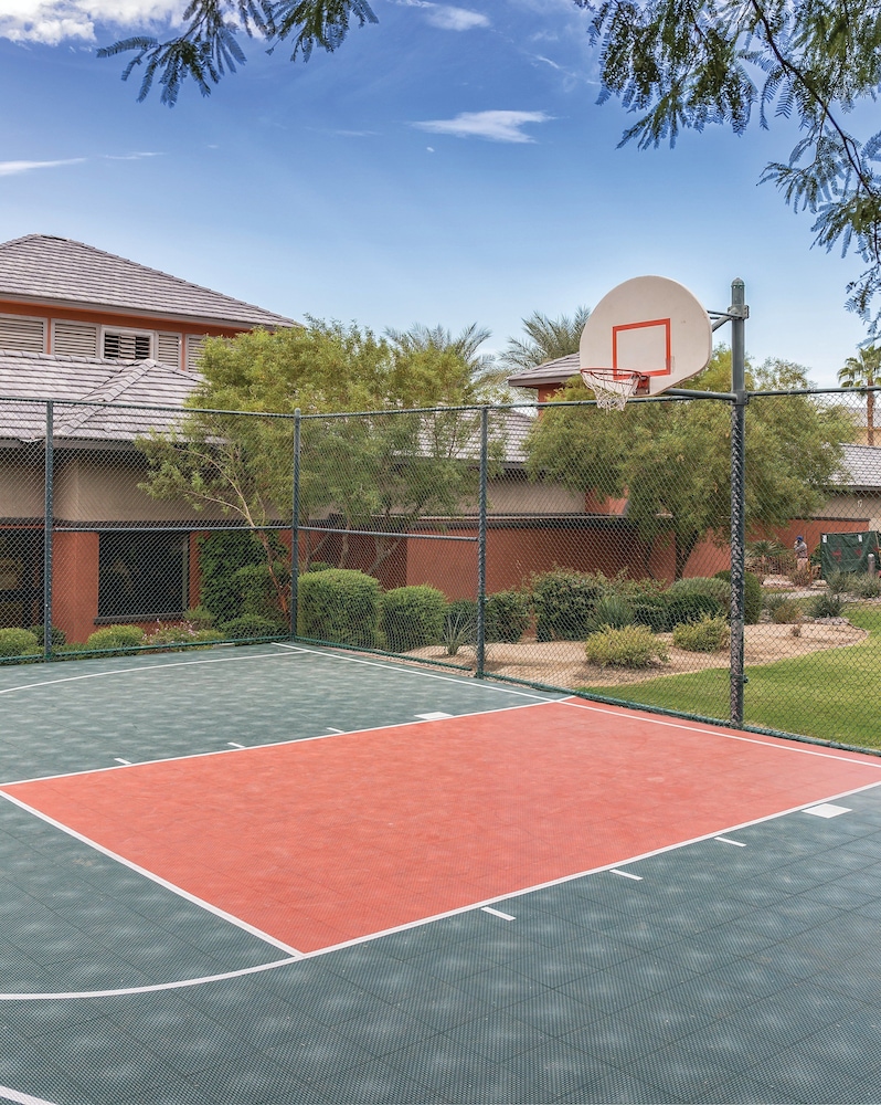 WorldMark Indio 18/48
