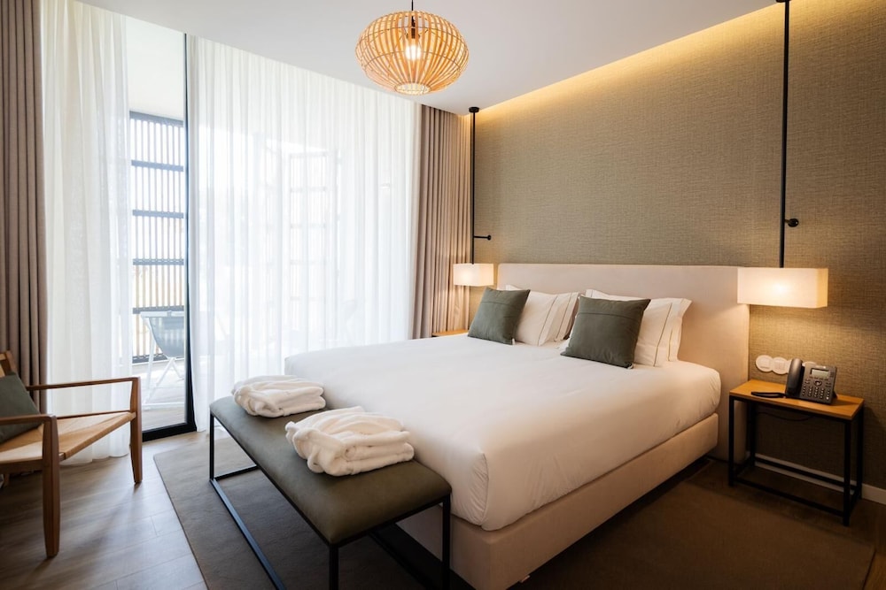 Lusitano Garden Villas 10/50