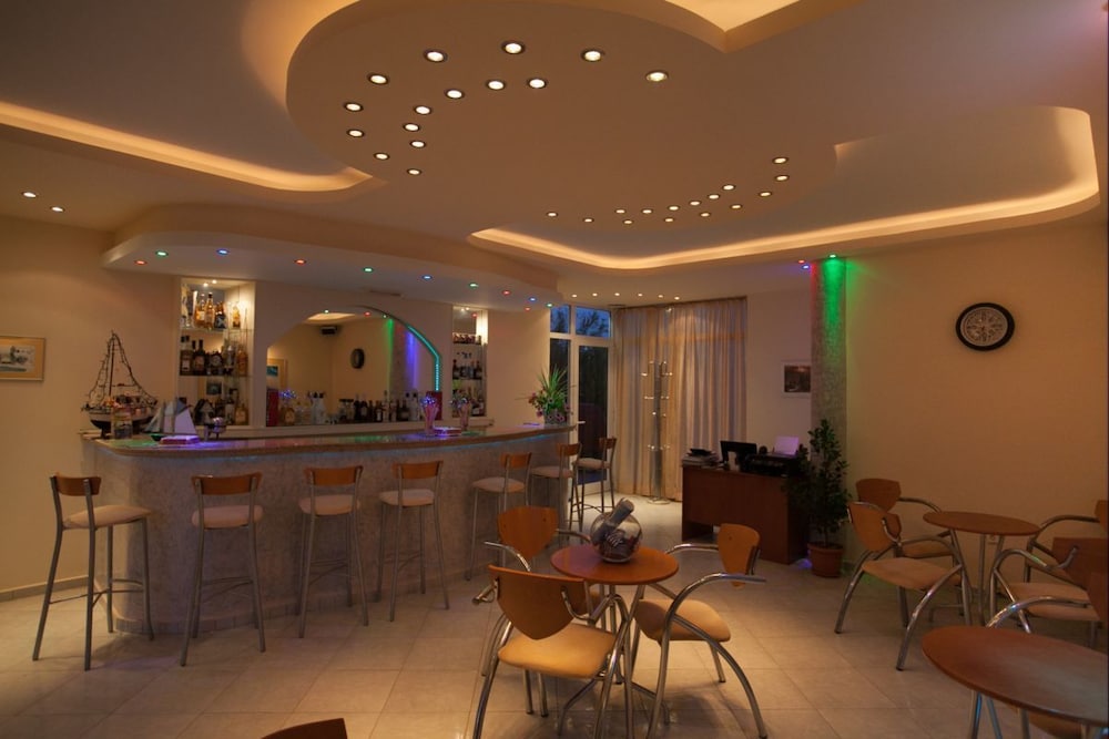 Cosmi Apartments by Estia 30/50