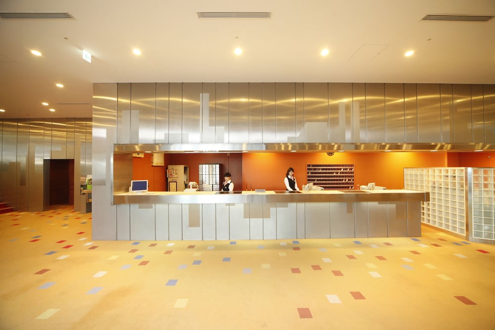 NARITA AIRPORT REST HOUSE 2/28