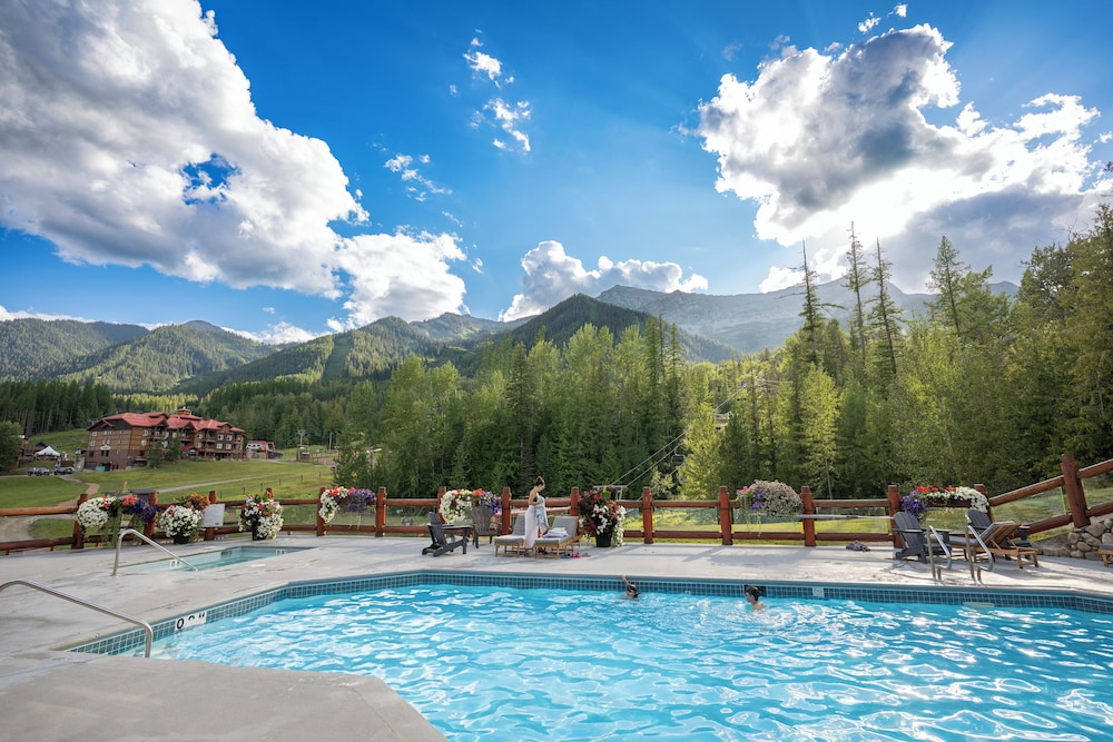 Lizard Creek Lodge 48/52