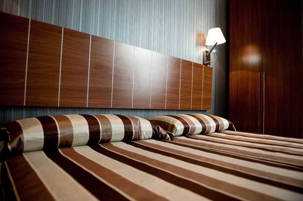 Hostal Bcn 46 19/36