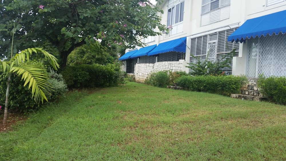Court Manor at Montego Bay Club 38/50