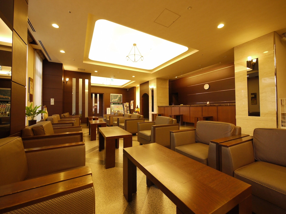 Hotel Route-Inn Higashimuroran Ekimae 53/60