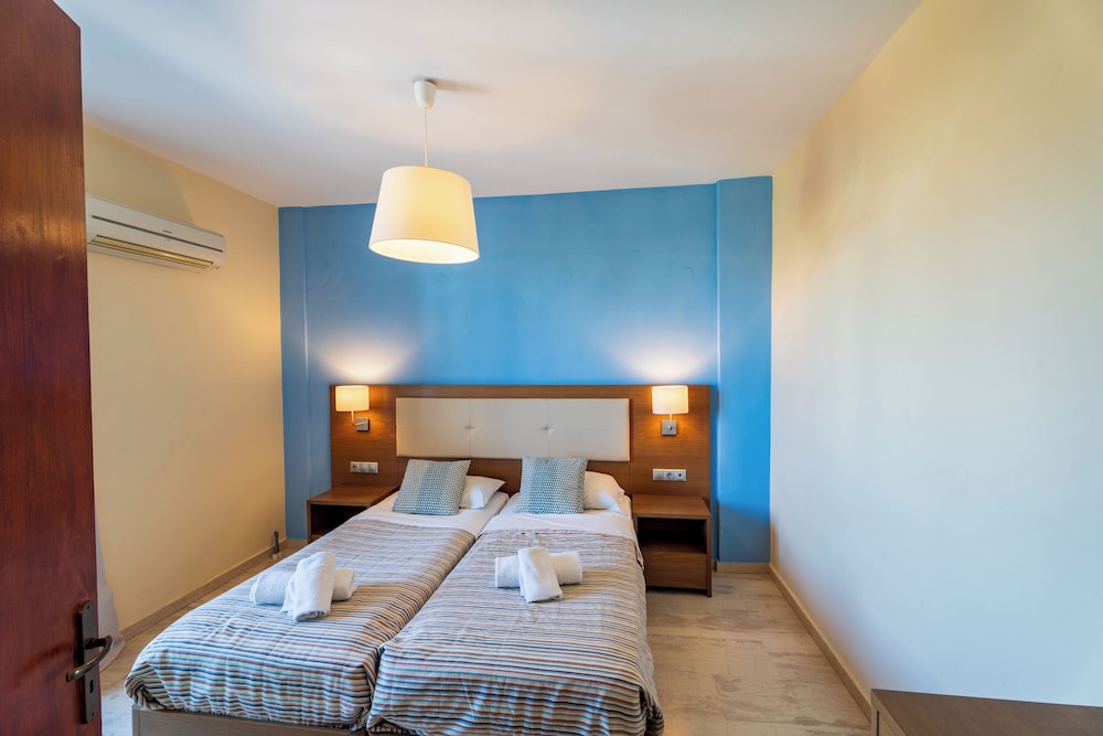 Dimitra Hotel & Apartments by Omilos Hotels 12/48