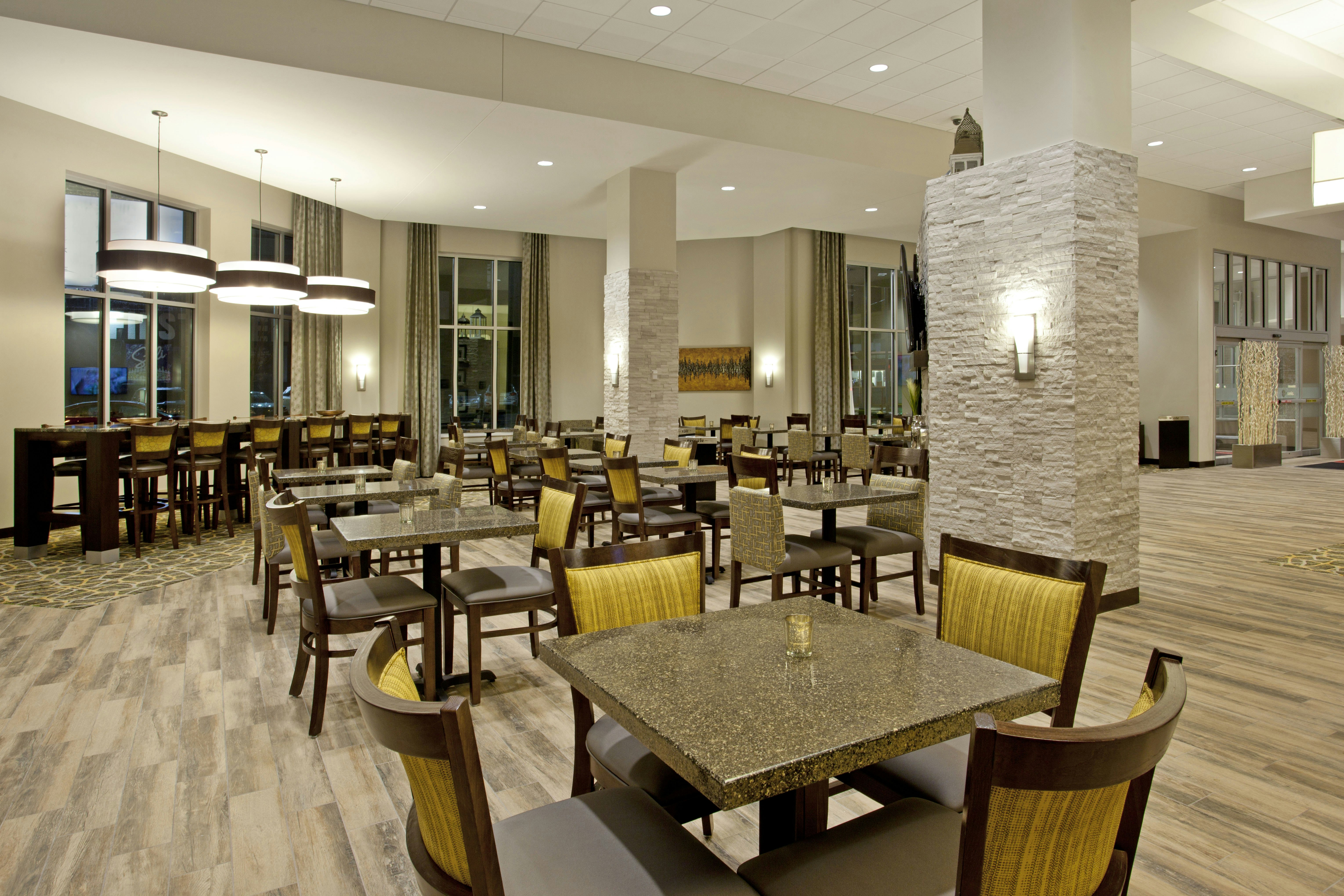 Hampton Inn and Suites Minneapolis Downtown 31/45