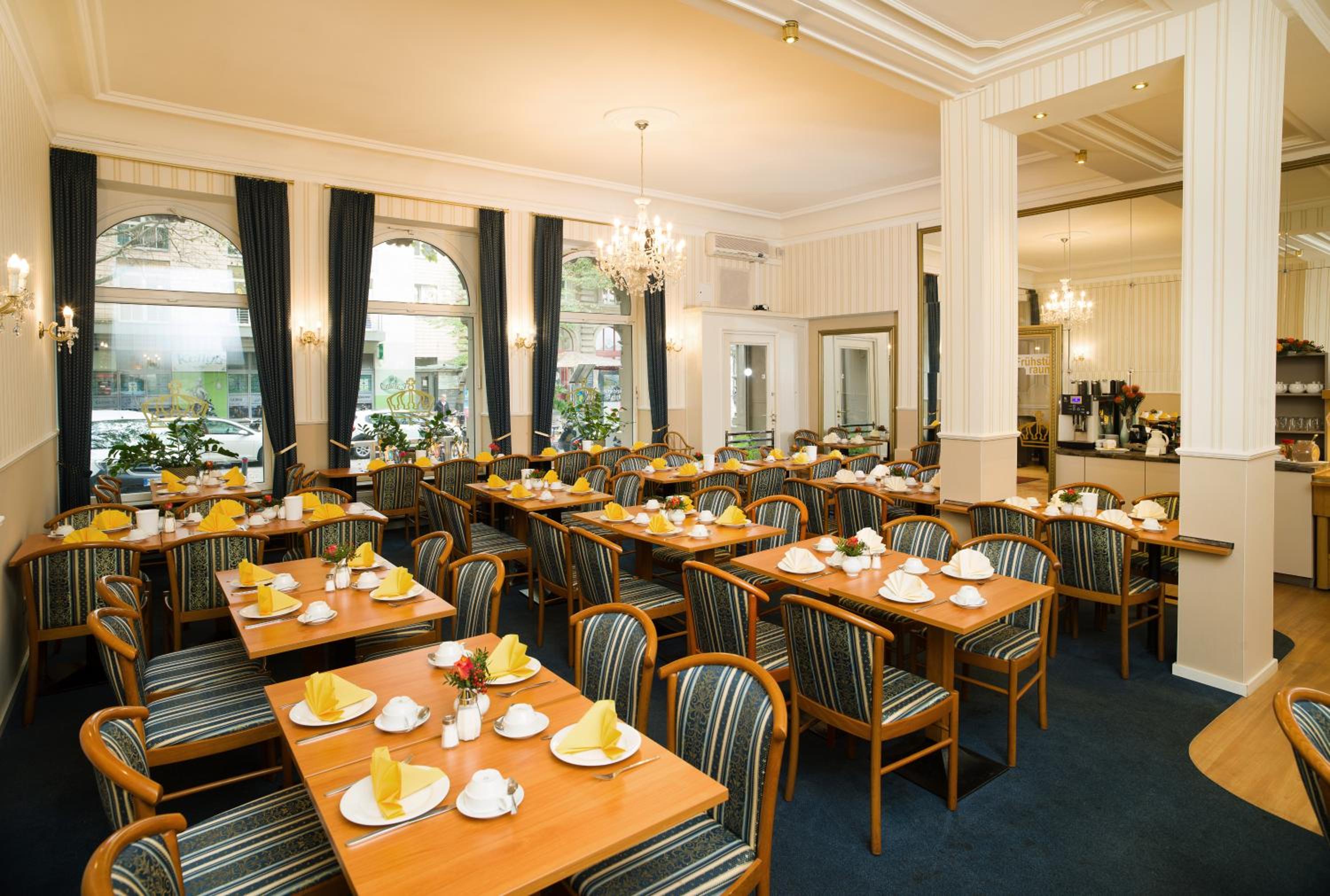 Hotel Konigshof 46/58