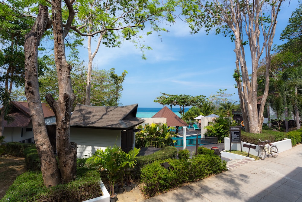 Phi Phi Holiday Resort 74/80
