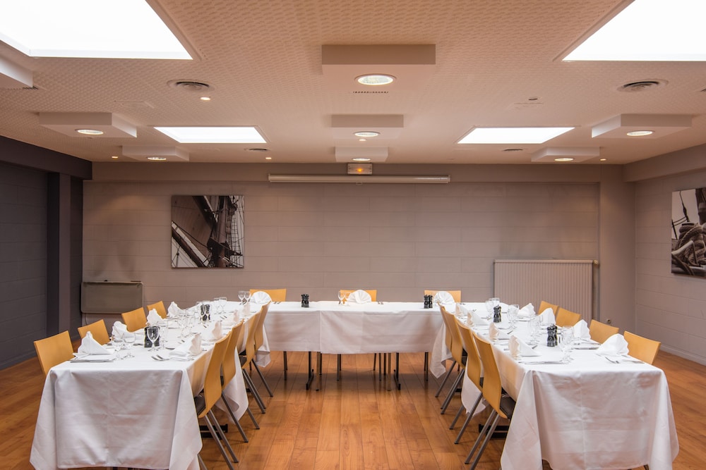 Ibis Dunkerque Centre 54/64