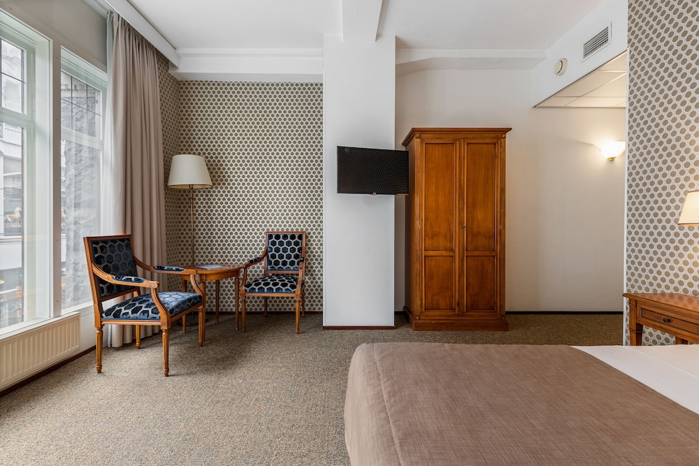 Dikker And Thijs Fenice Hotel 38/73