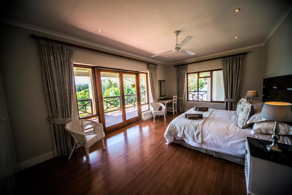 3 BEDROOMS, FAMILY, COTTAGE, MOUNTAIN SIDE, VALLEY VIEW