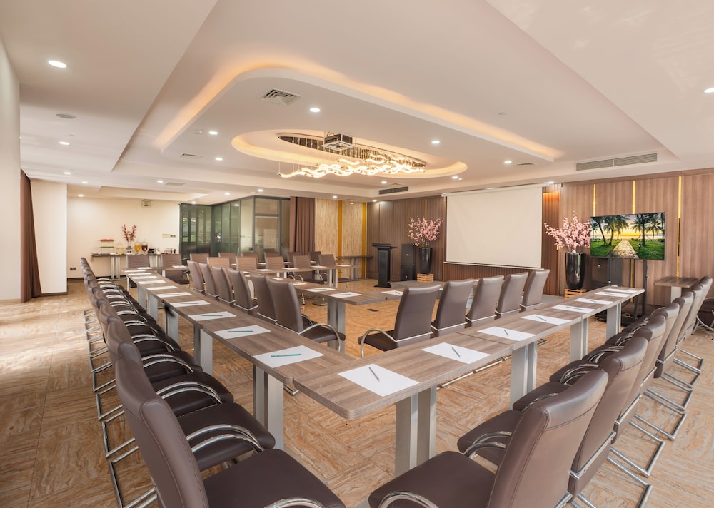 V Hotel Nha Trang 39/50