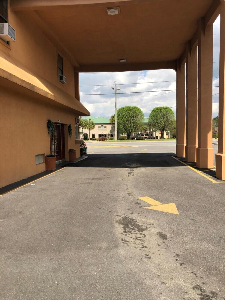 Capital Inn 40/48