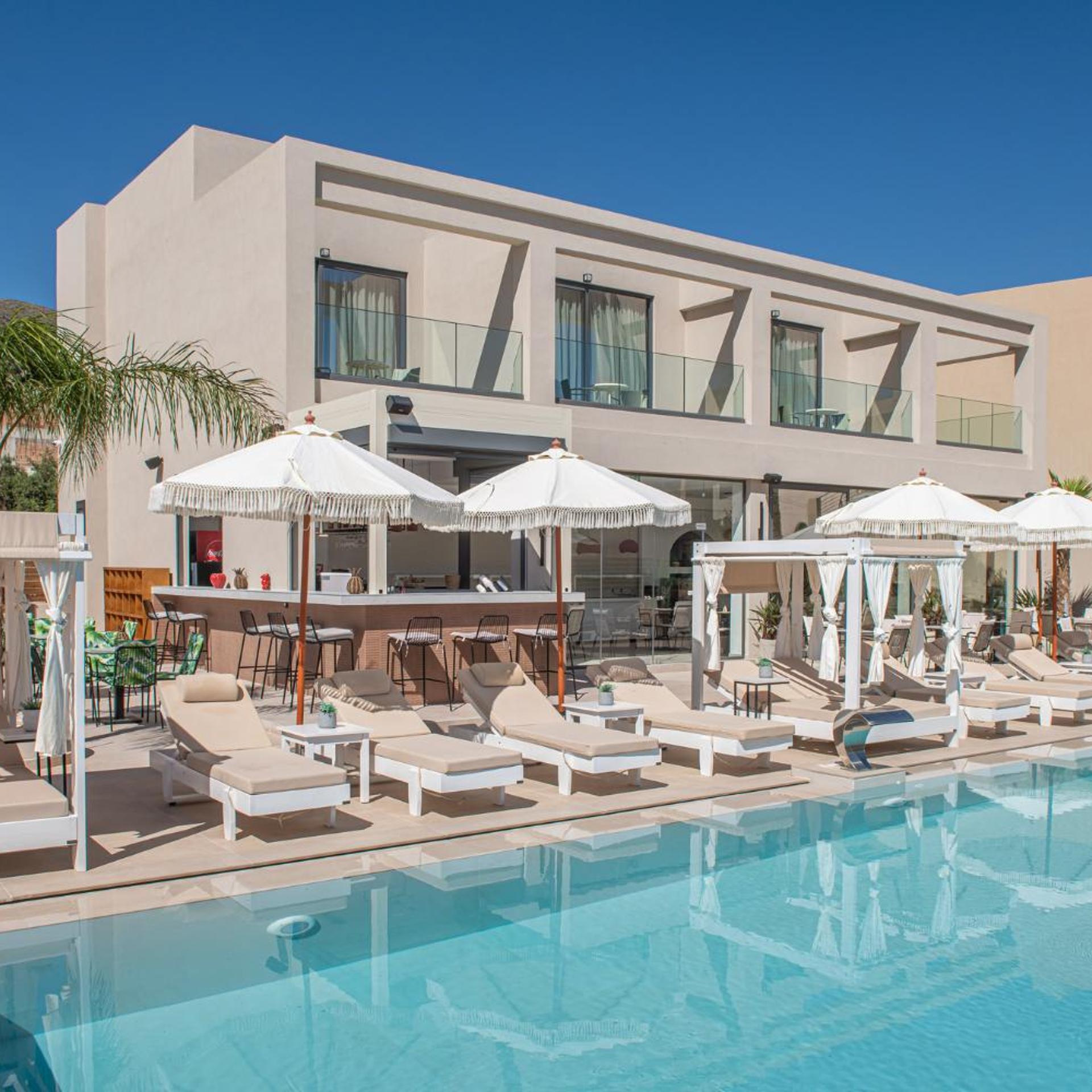 Meramaglia Hotel 2/50