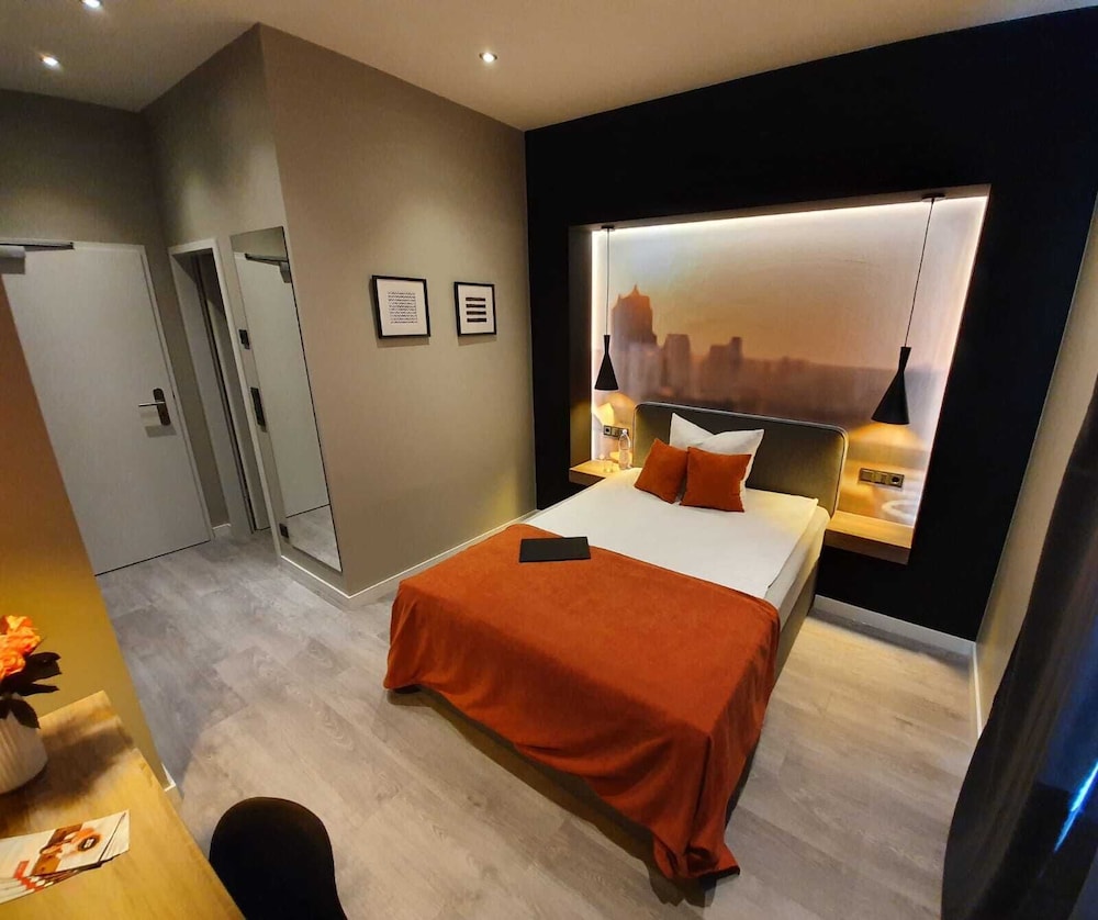 JustStay Solingen 16/50