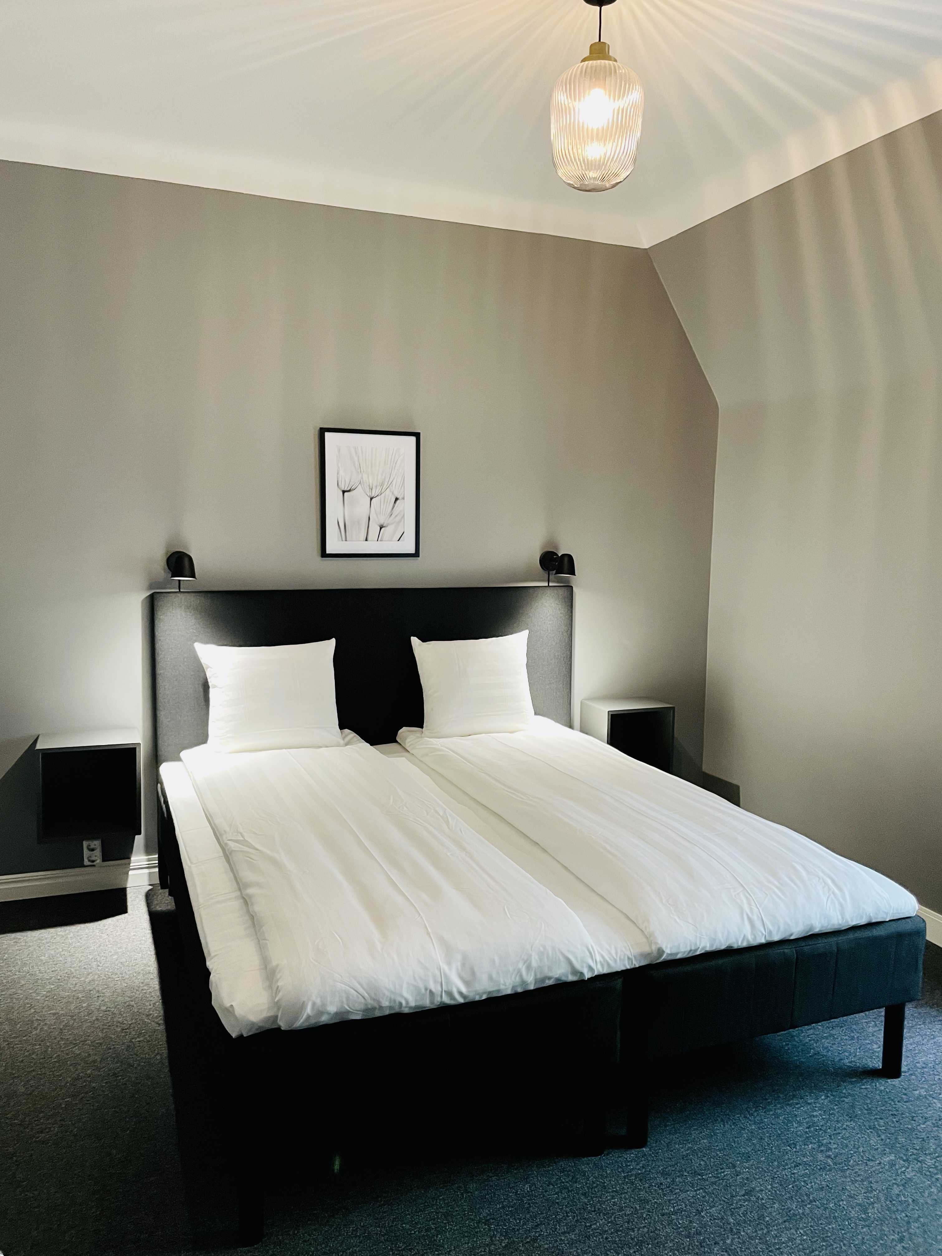 SUPERIOR, DOUBLE BED