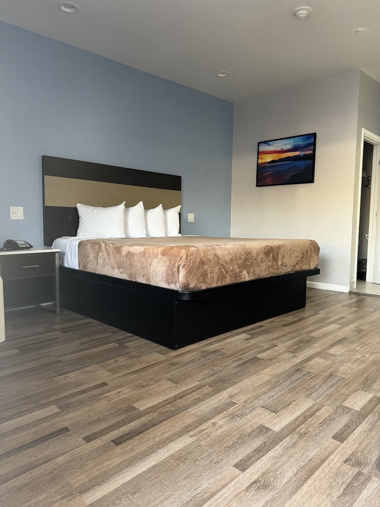 Moonlite Inn Redondo Beach 8/50