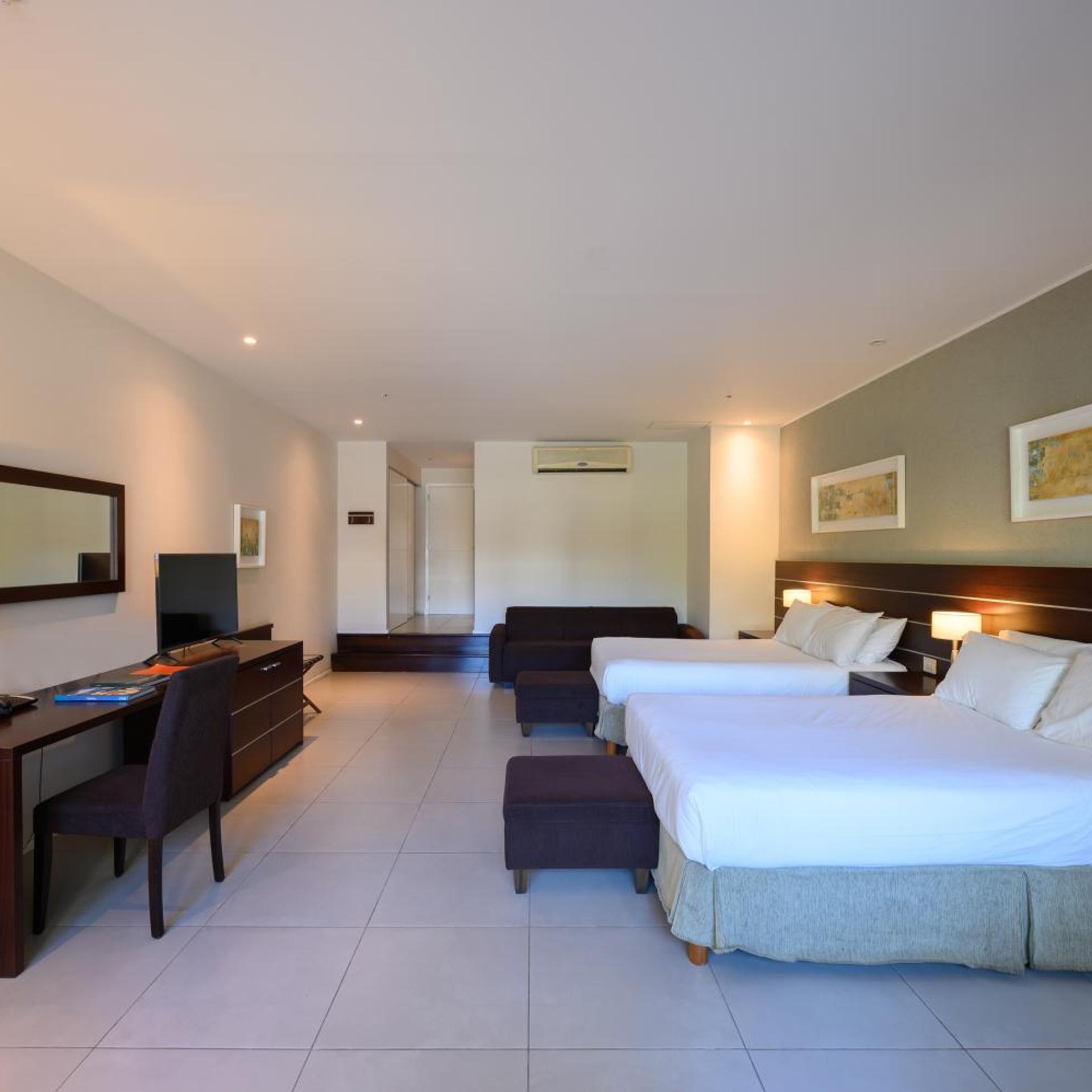 Orfeo Suites Hotel 9/50