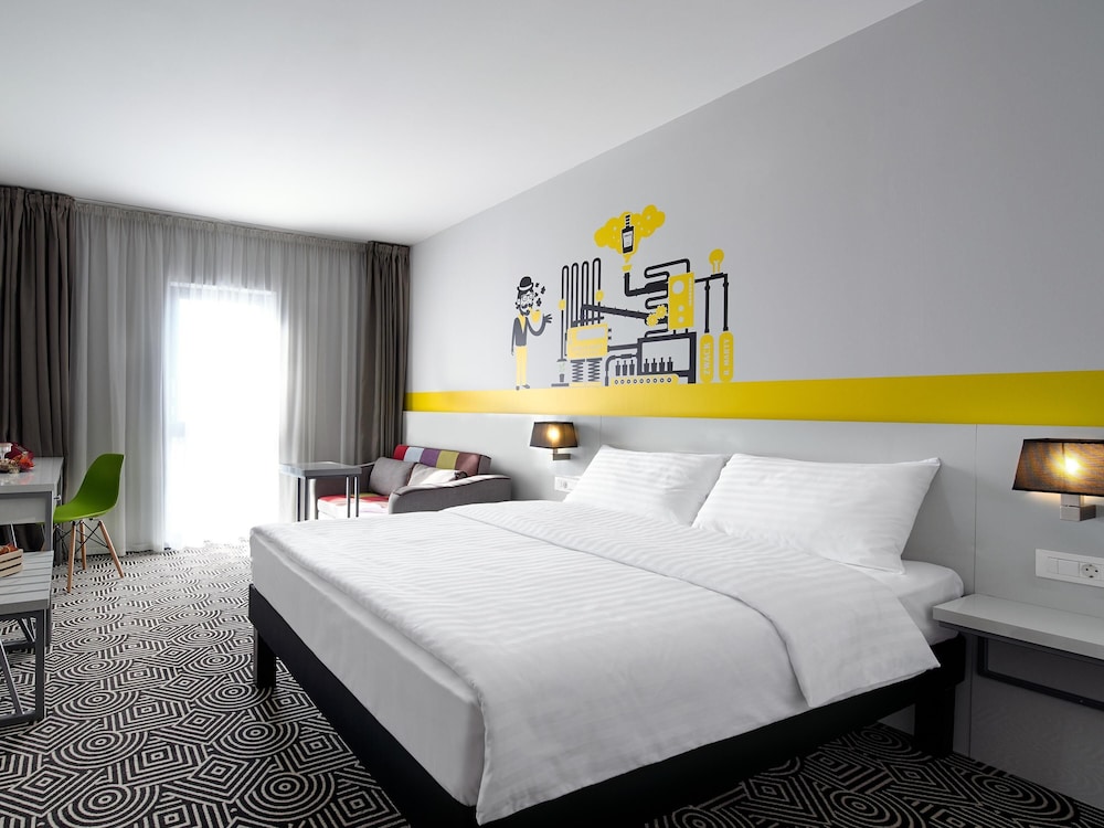 Family, Double Bed, Sofa