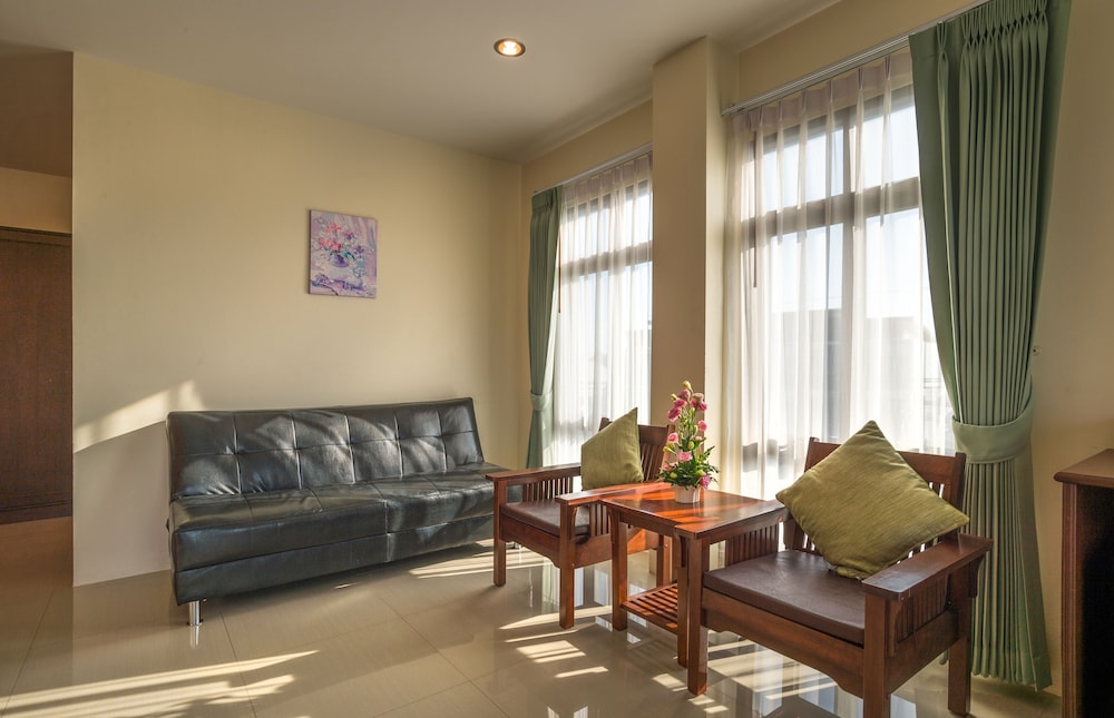Krabi Phetpailin Hotel 38/49