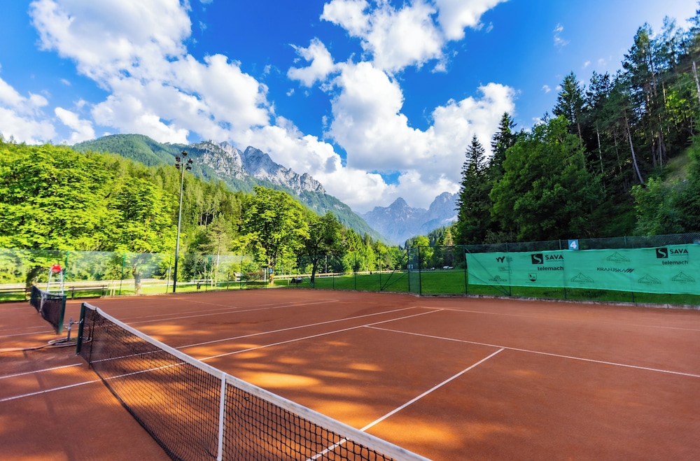 Hotel Kranjska Gora 32/53