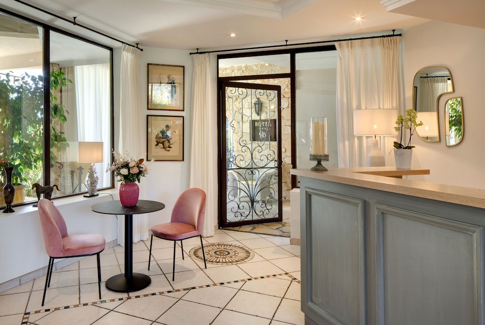 Hotel La Grande Bastide 14/75