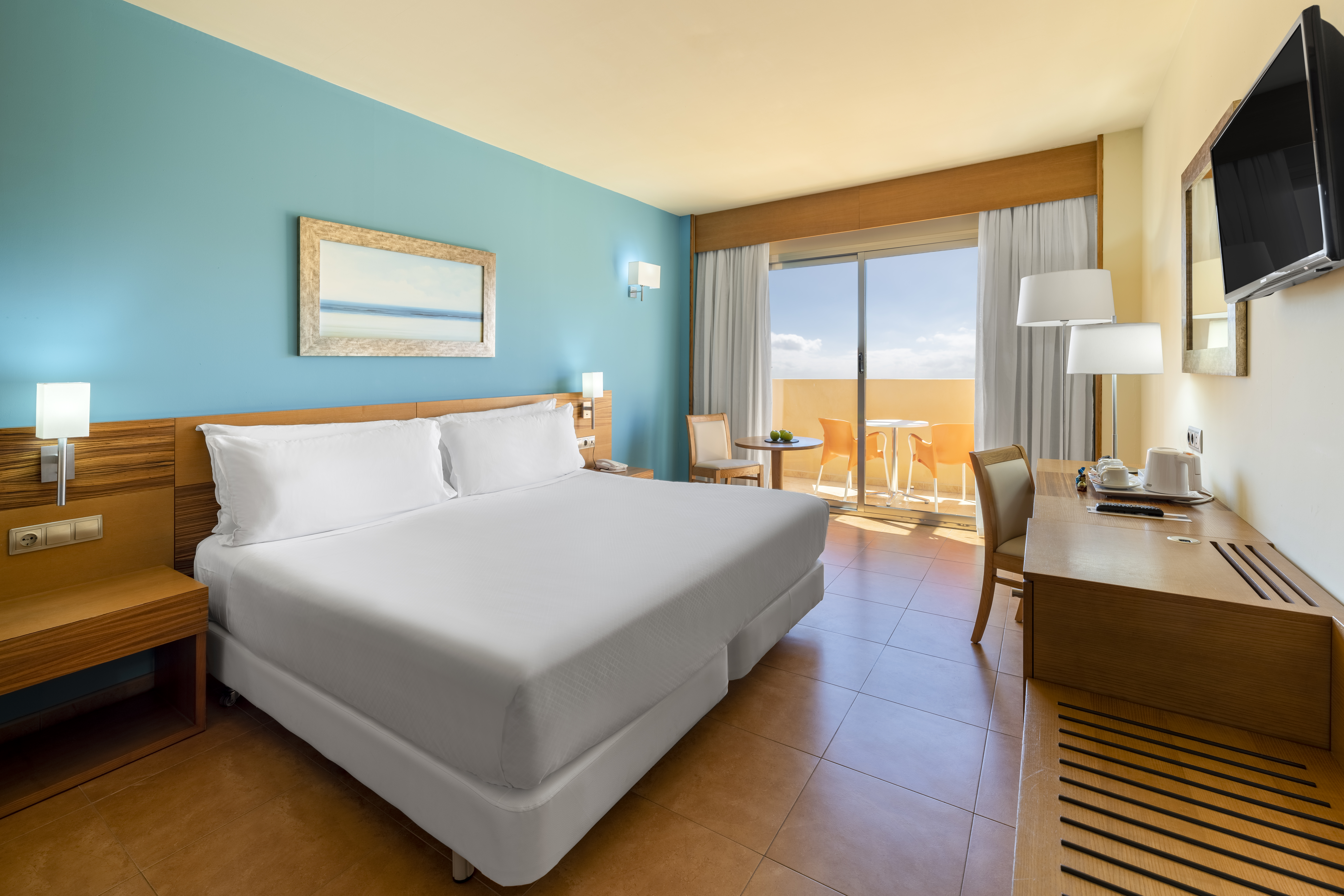 Room, Single, Double Bed, Lateral Side Sea View
