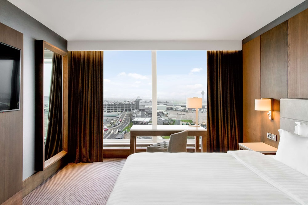 Radisson Blu Hotel Manchester Airport 10/50